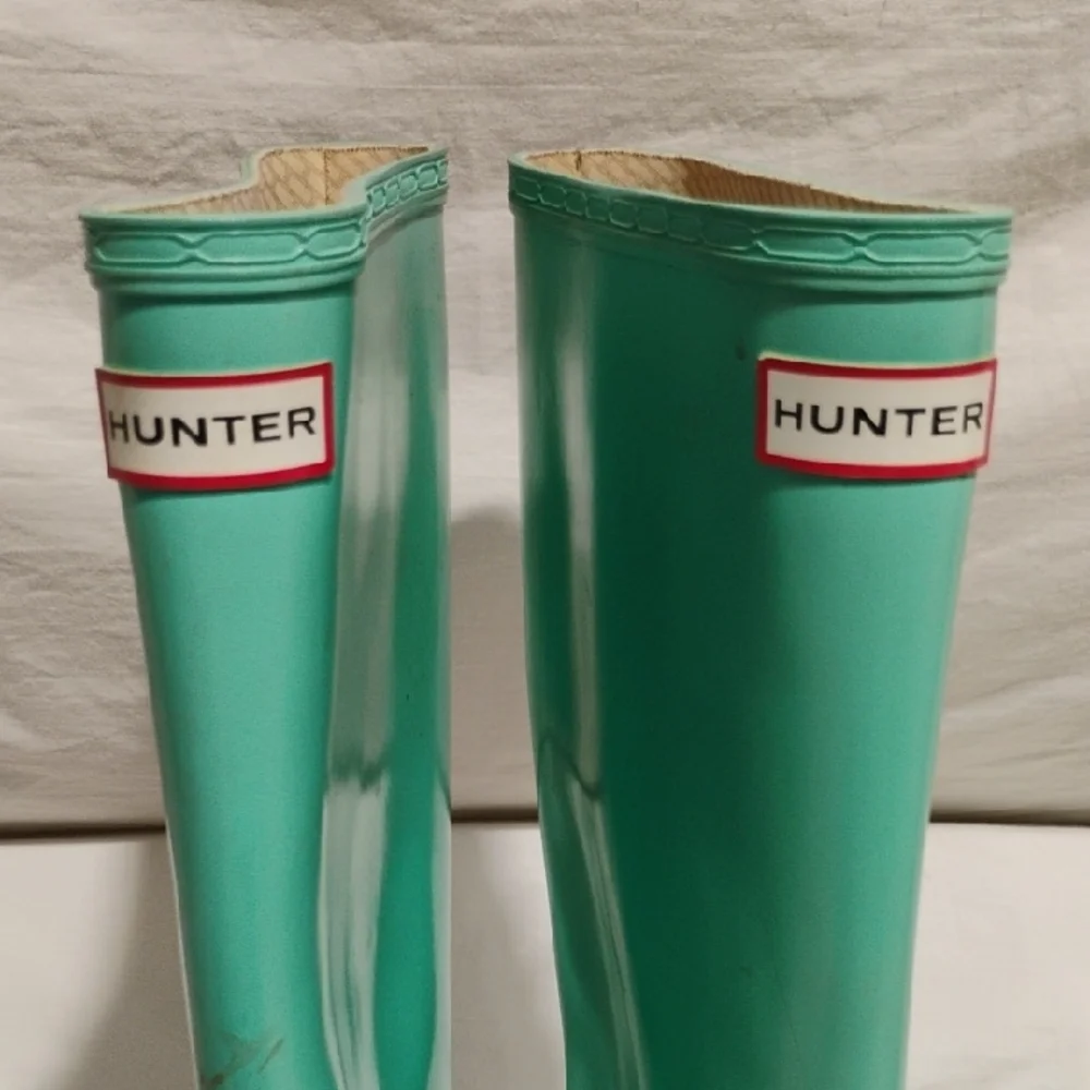 (#29) SALE! Hunter Green Rain Boots Sz.8M